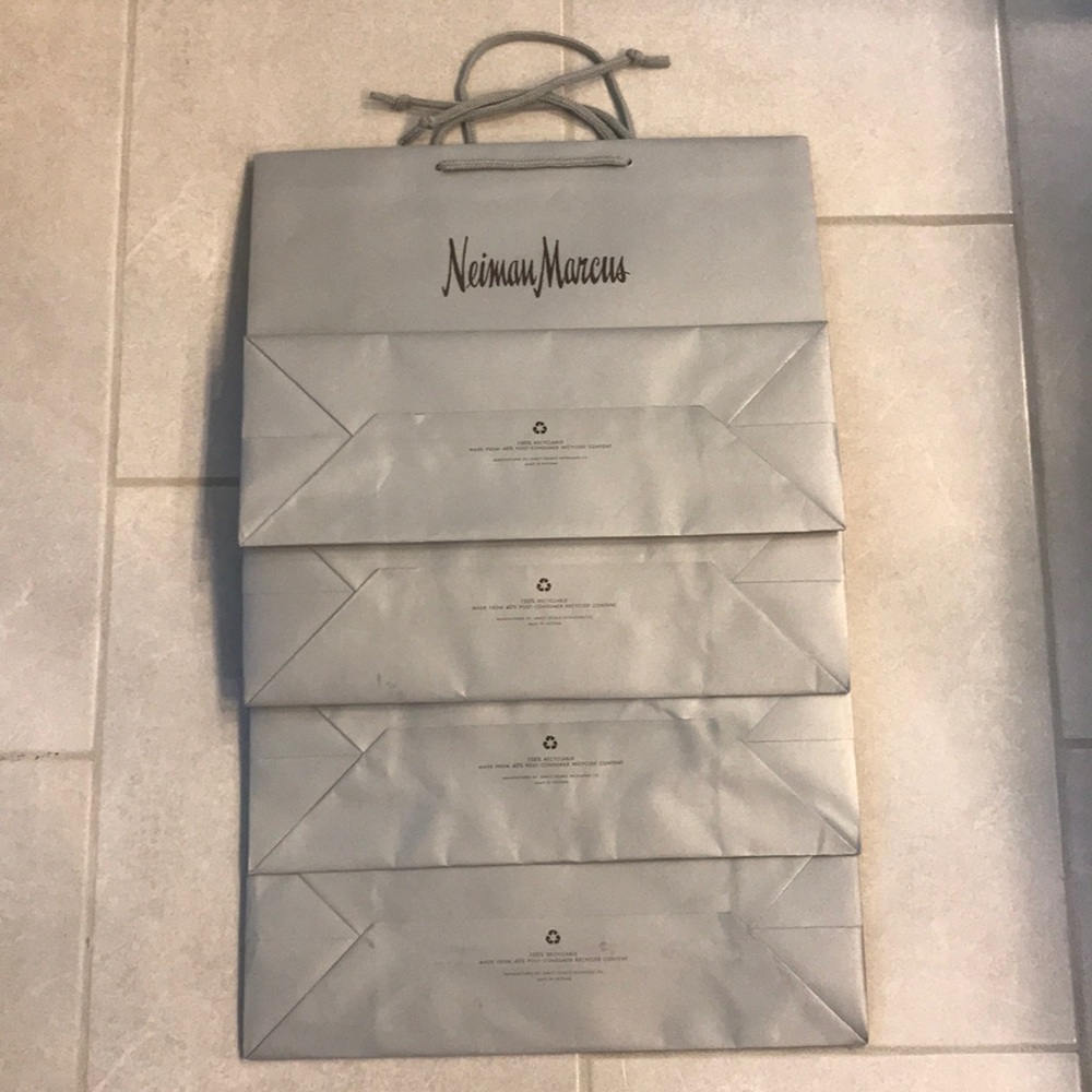 Neiman Marcus Gift Bag Shoppers Bag Bundle Lot 4 - Picture 4 of 4